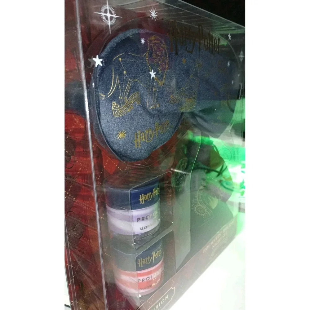 Profusion Cosmetics Harry Potter Holiday  Hogwarts Holiday Night Set NIB